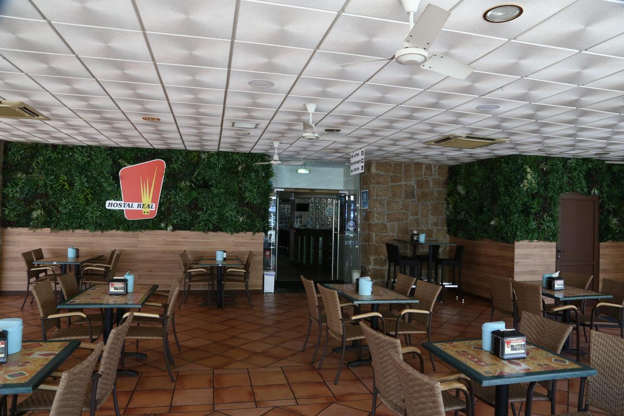 Hostal Real Plasencia Esterno foto