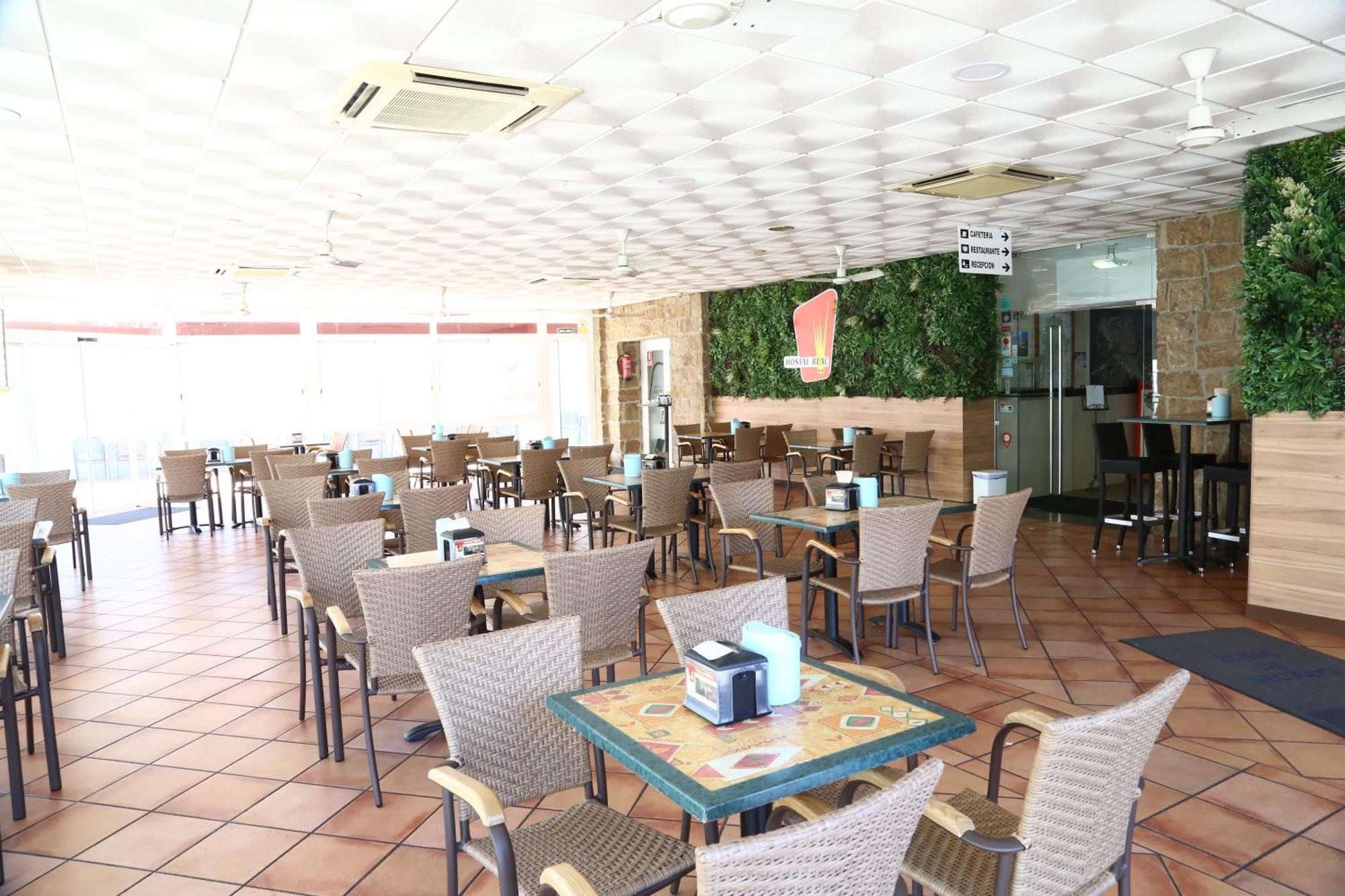 Hostal Real Plasencia Esterno foto
