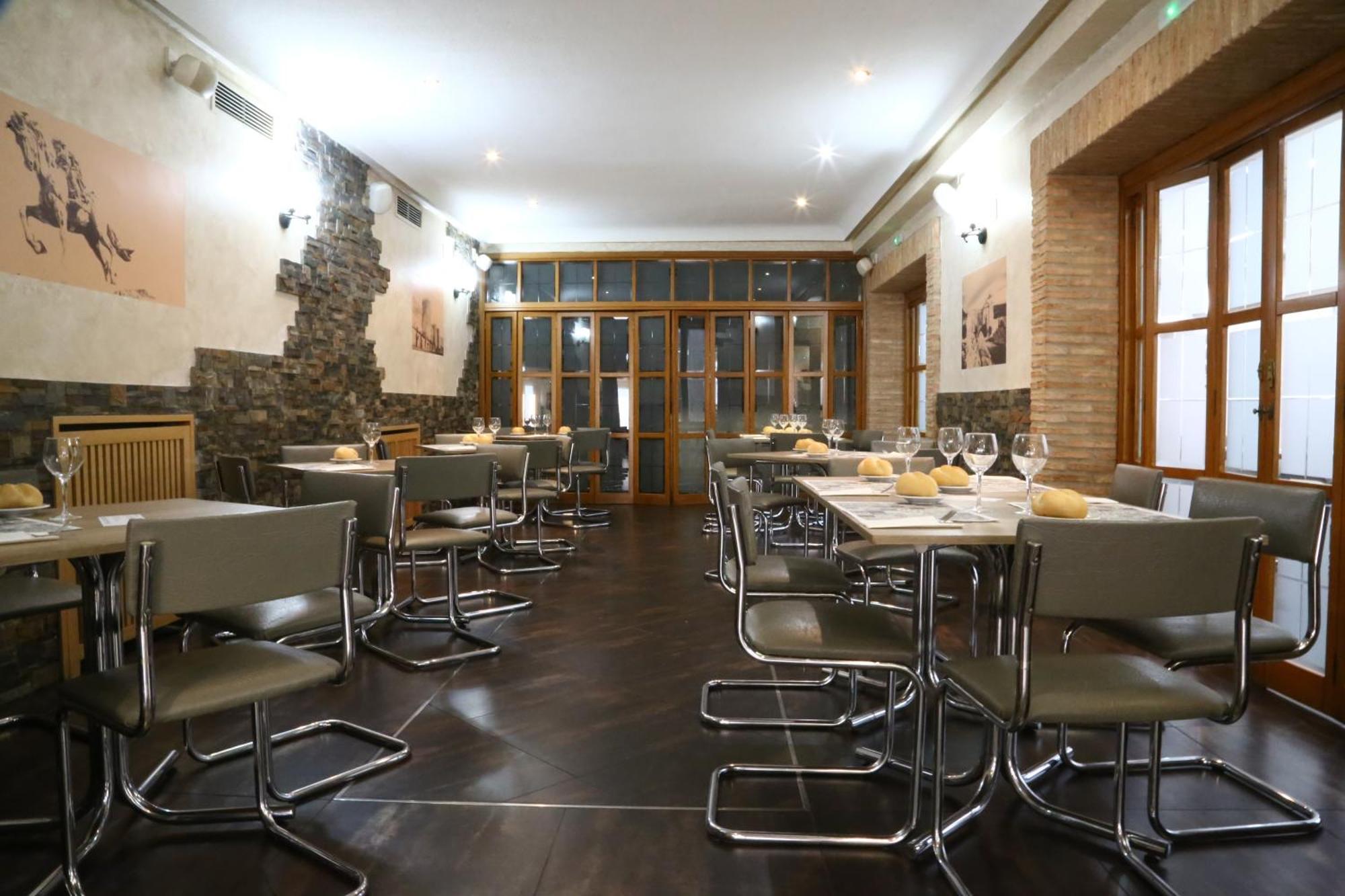 Hostal Real Plasencia Esterno foto