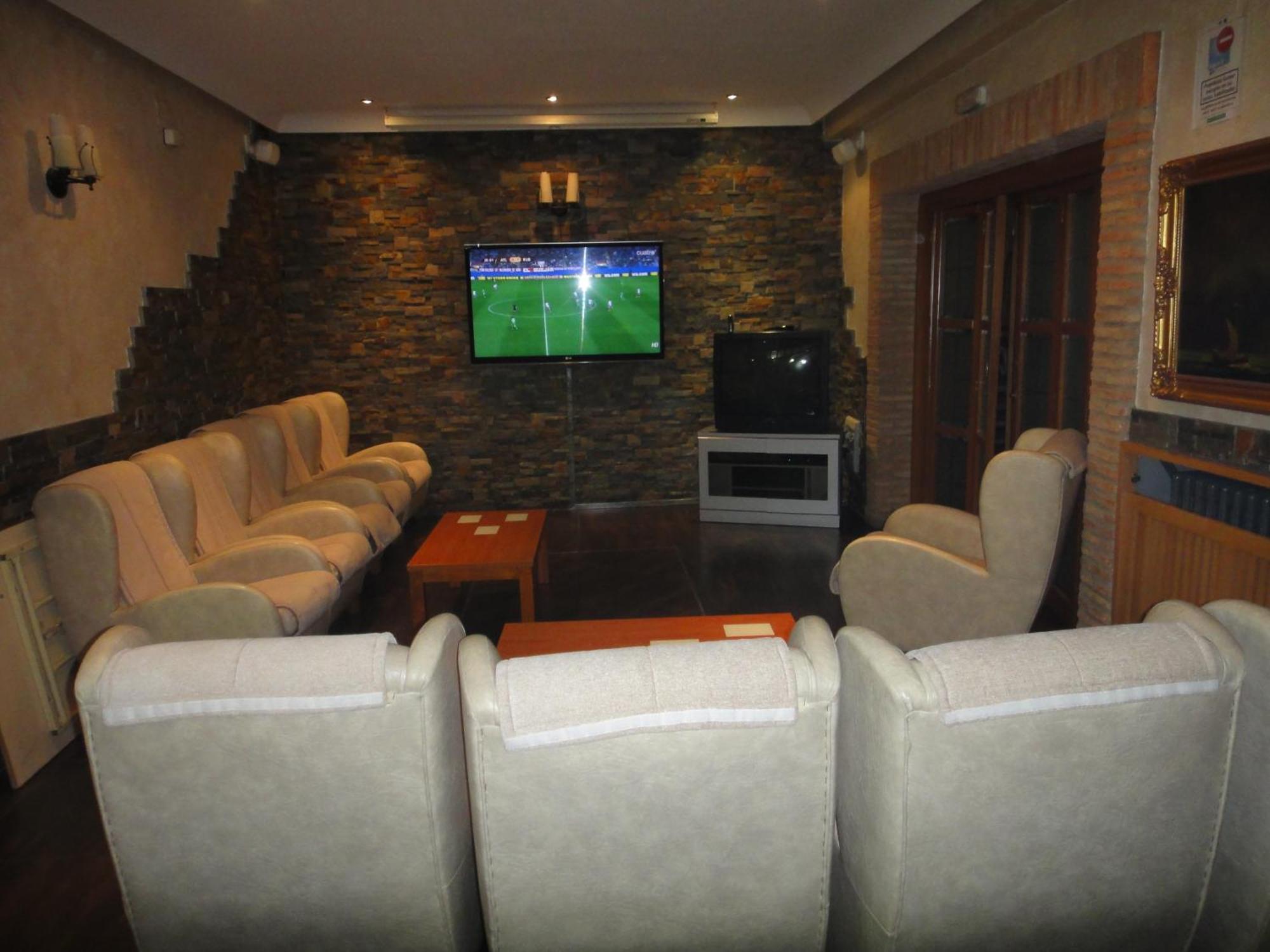 Hostal Real Plasencia Esterno foto
